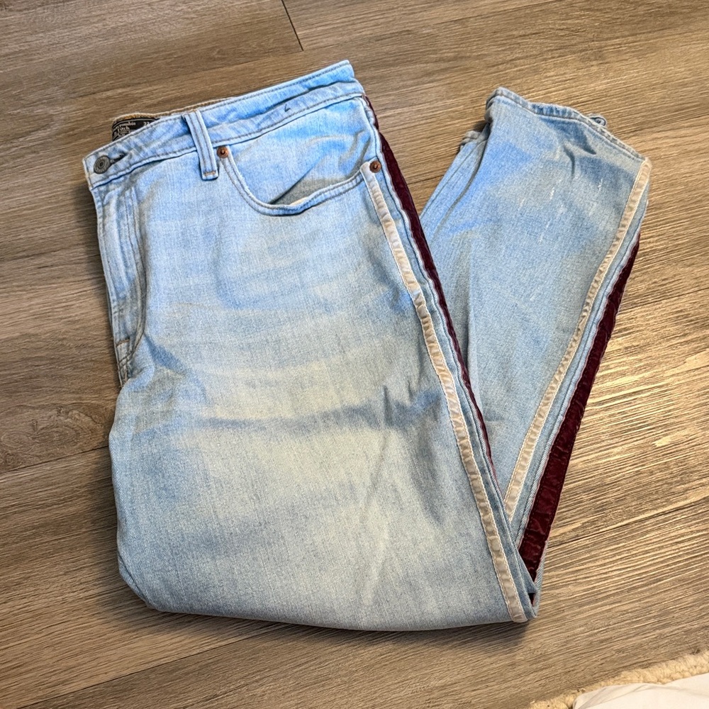 Abercrombie & Fitch Light Denim Jeans with Burgundy and White Trim